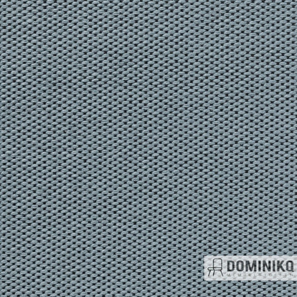 Matte Wilson meubelstof in grijsblauwe tint, veelzijdig en zacht, geschikt voor meubels. Beschikbaar in 21 kleuren.